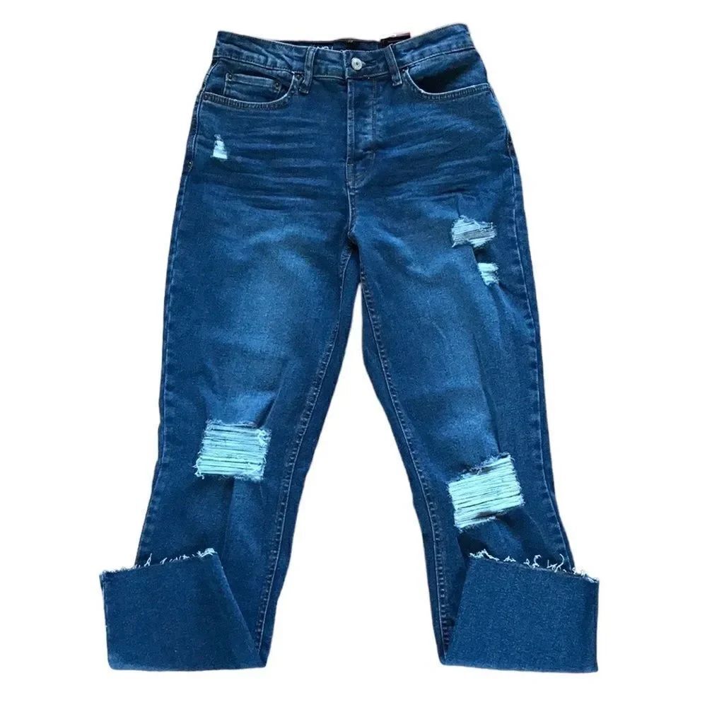 NEW No Boundaries Button Fly Jeans